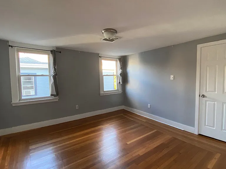 229 Dwight St — Photo 12