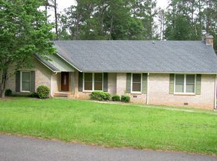 143 W Lake Dr, Cuthbert, GA 39840