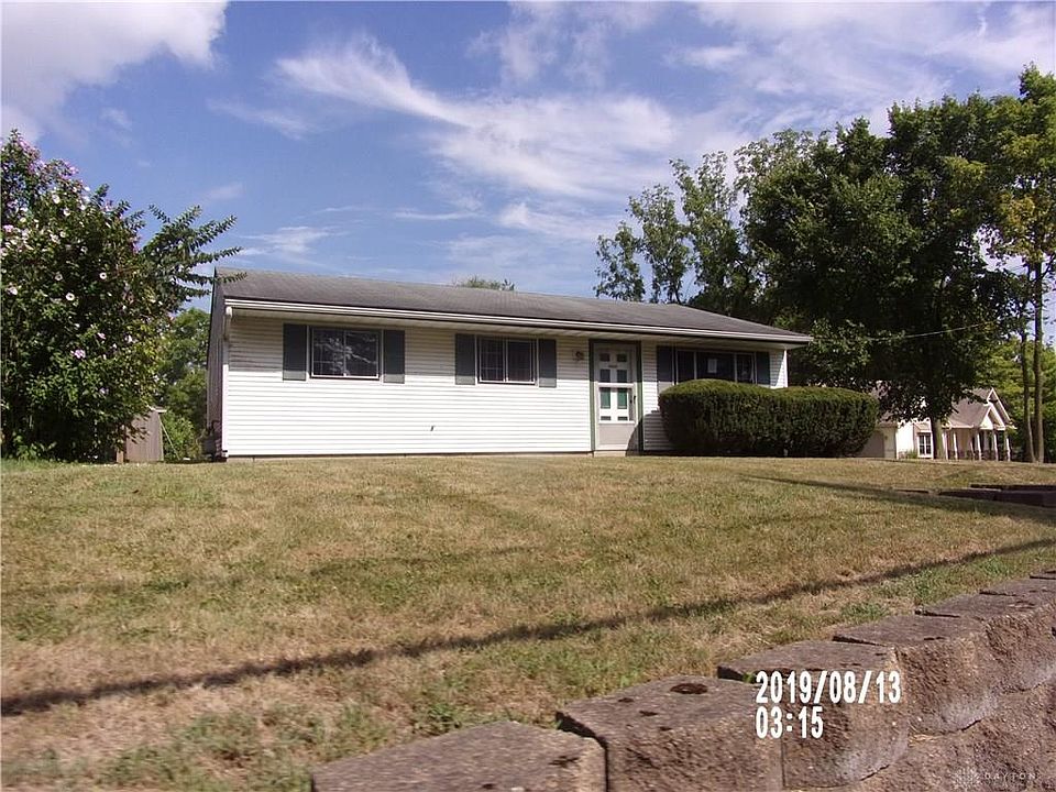 1st image of 1301 Echo Lake Dr