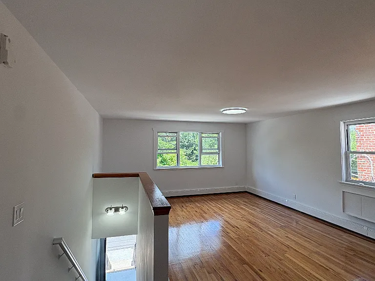 Emerson Ave — Photo 14