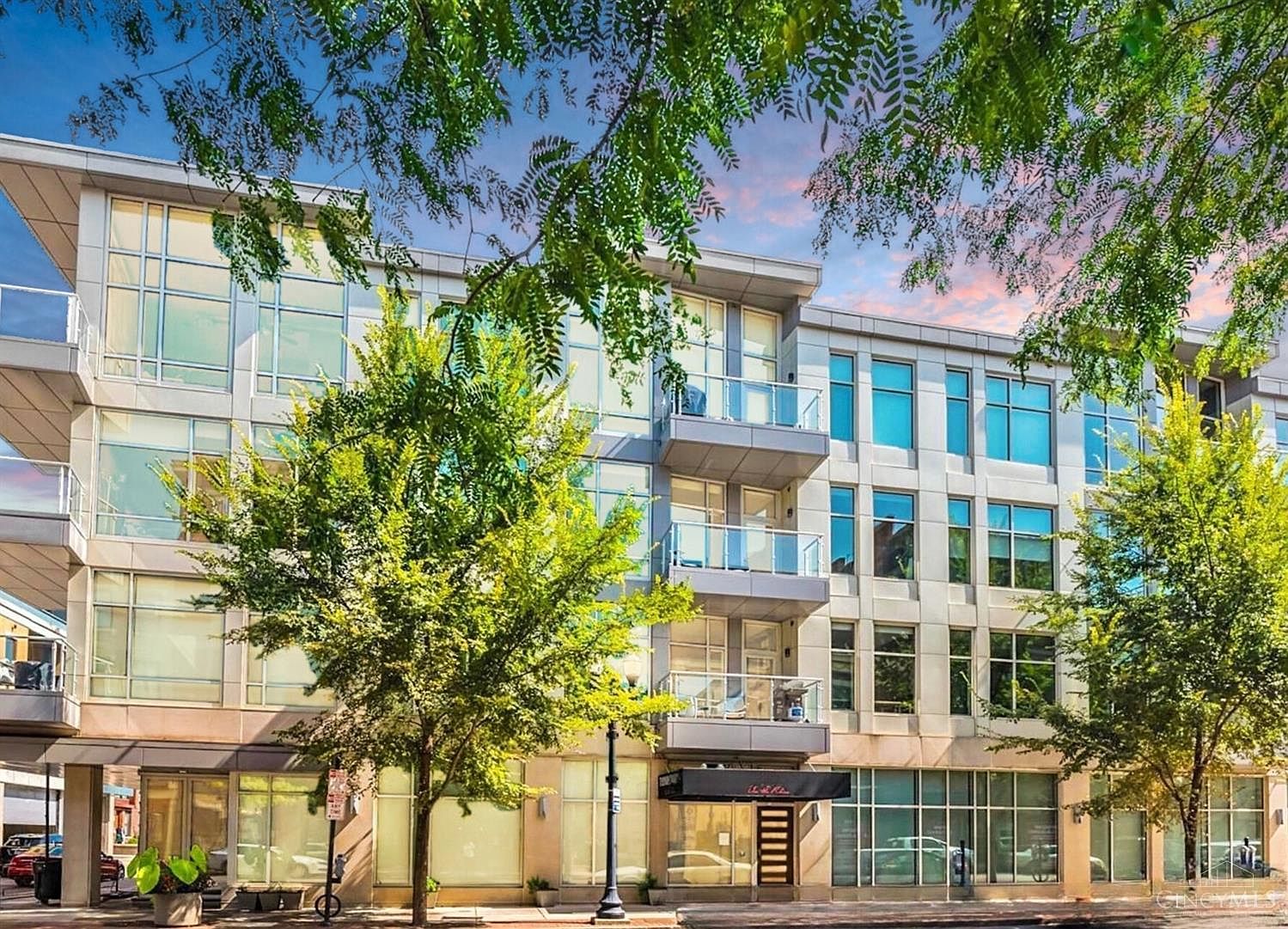 1 Mercer St APT 402, Cincinnati, OH 45202 Zillow