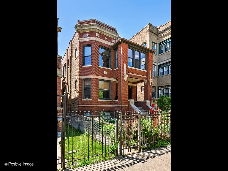 1058 N Kedzie Ave #G — Photo 1