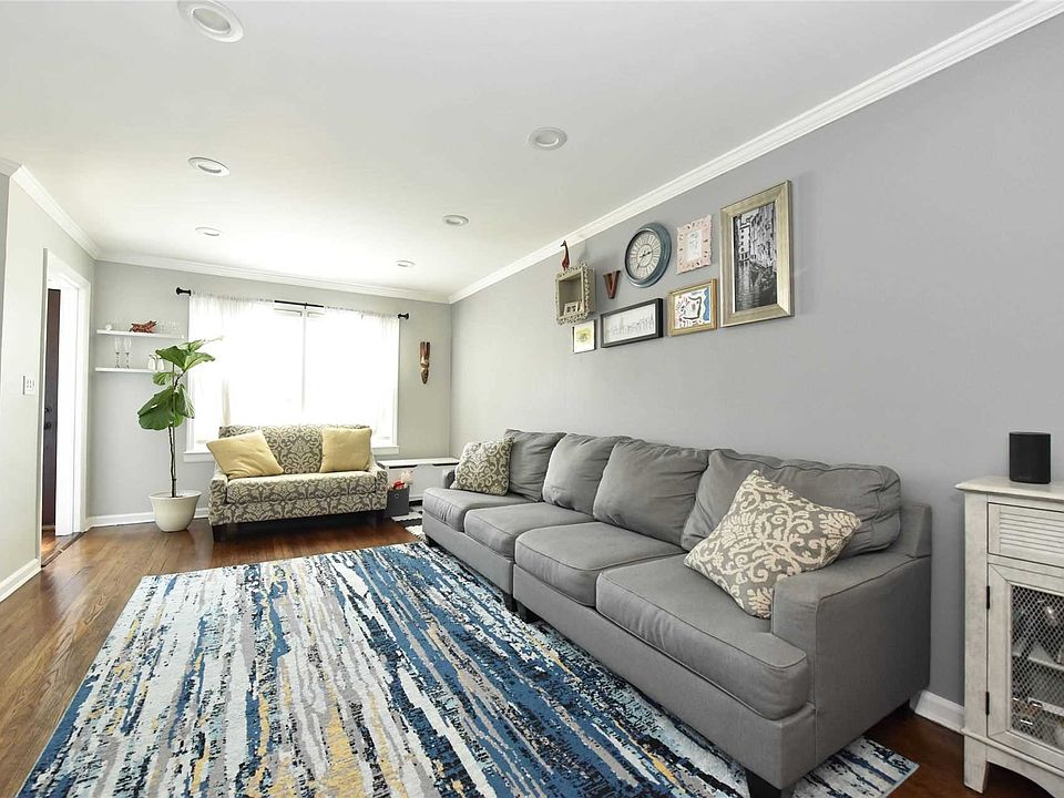 1st image of 8643 256th St