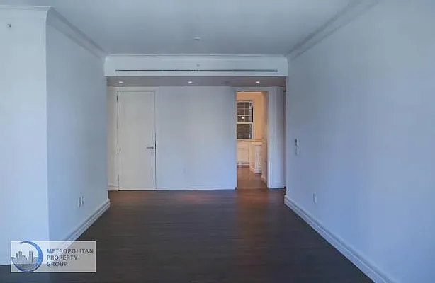 Rented by Metropolitan Property Group | media 8