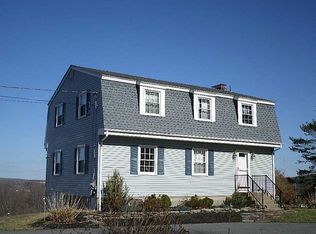 490 Woonsocket Hill Rd, North Smithfield, RI 02896