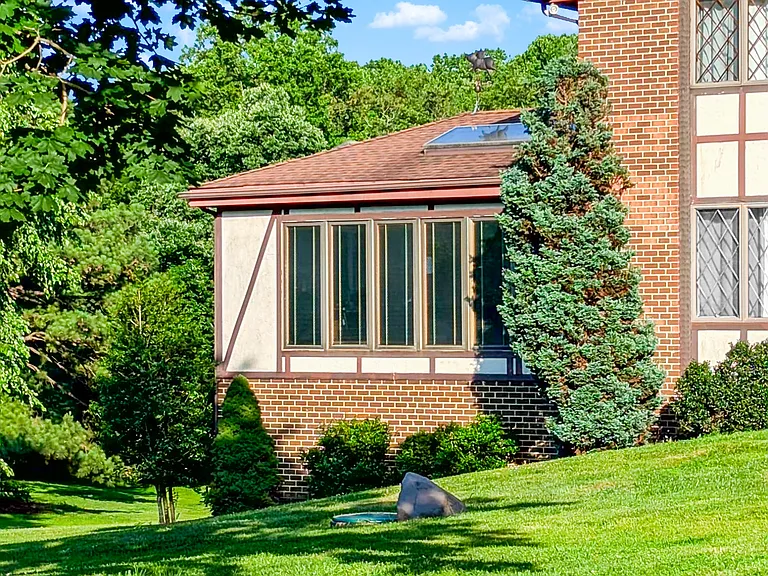 6636 Isle Of Skye Dr — Photo 45