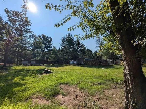 2103 Maple St, Friendship, WI 53934