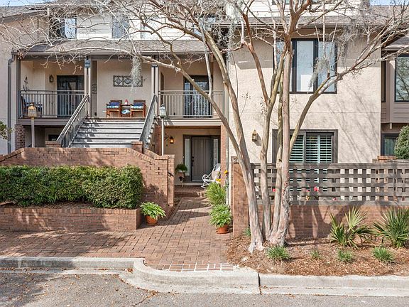 5th image of 1949 Marsh Oak Ln