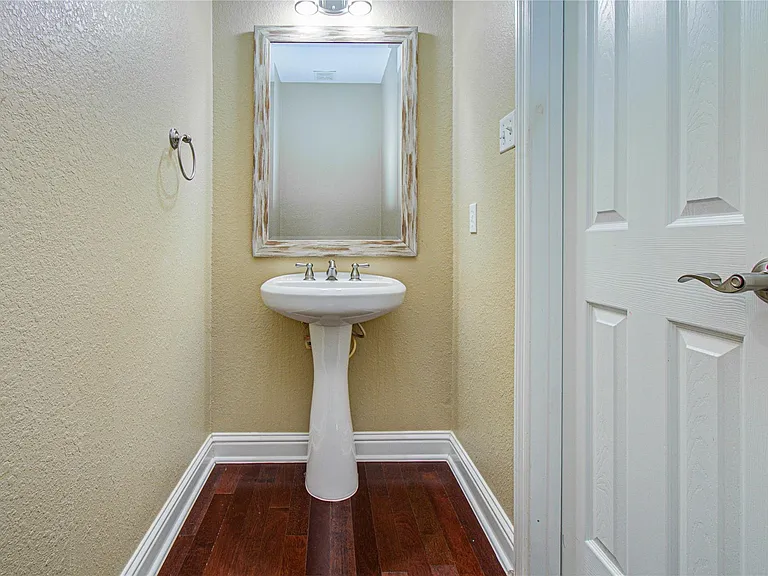 3730 Arundel Gardens Ln — Photo 21