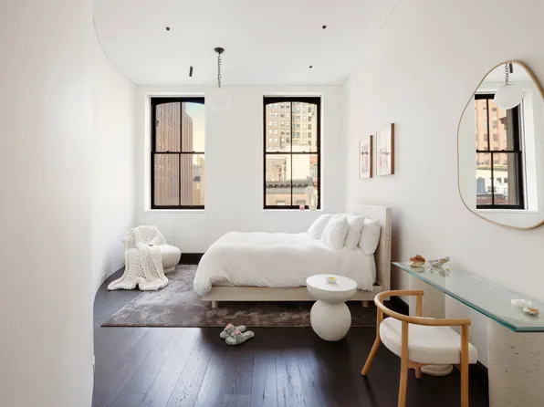 115 West Broadway image 11 of 17