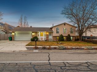 1602 E Sego Lily Dr, Sandy, UT 84092