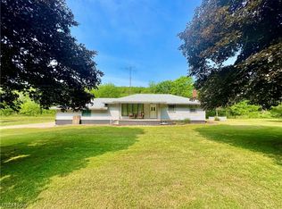 85 Arrow Rd NW, Carrollton, OH 44615