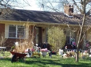 631 Price Grange Rd, Stoneville, NC 27048