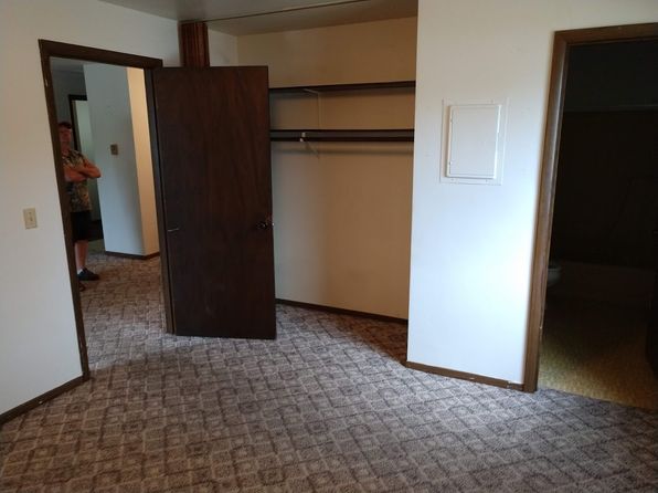 401 N East St #202