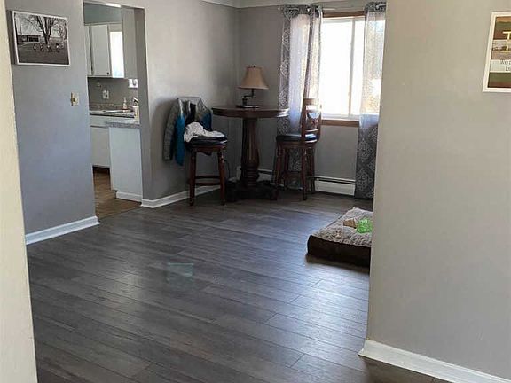 3rd image of 3062 Westcott Dr