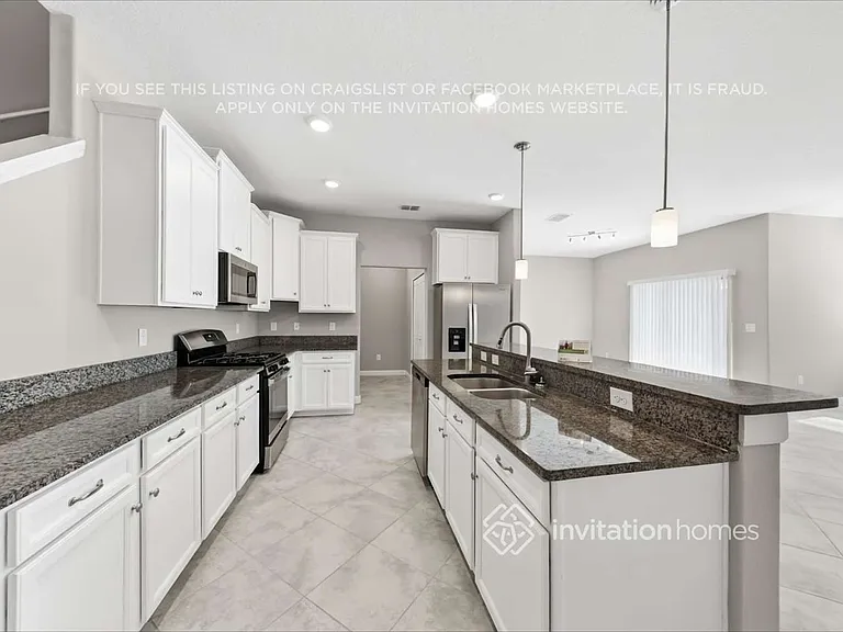 2917 Gridiron Isle — Photo 9