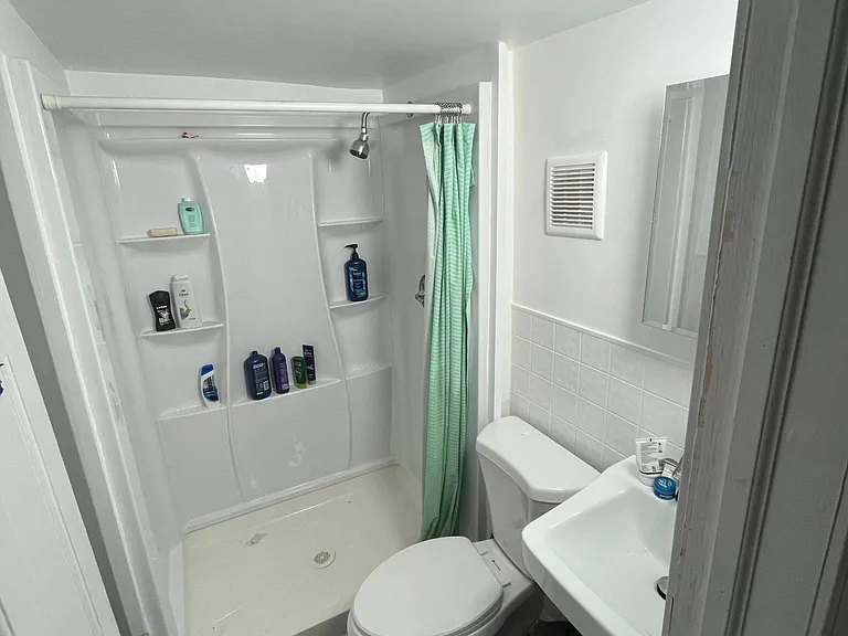 1643 N Fairfield Ave #GARDEN — Photo 5
