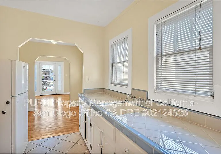 4630 Cherokee Ave — Photo 7