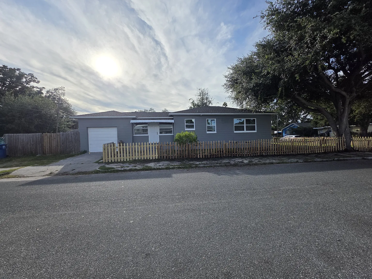 2 bed, 900 sqft, $1,825 — Photo 4
