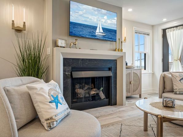 5 Shea St #2