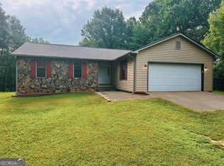 245 W Kelly Lake Rd, Brooks, GA 30205