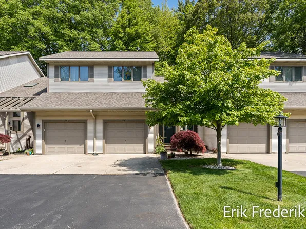17879 Hidden Dunes Ln Unit D, Spring Lake, MI 49456