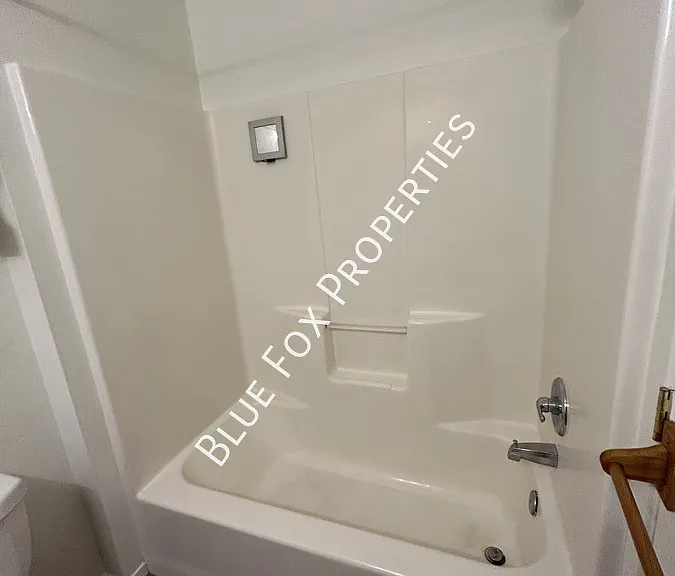 2201 N Sparkman Blvd #2 — Photo 17