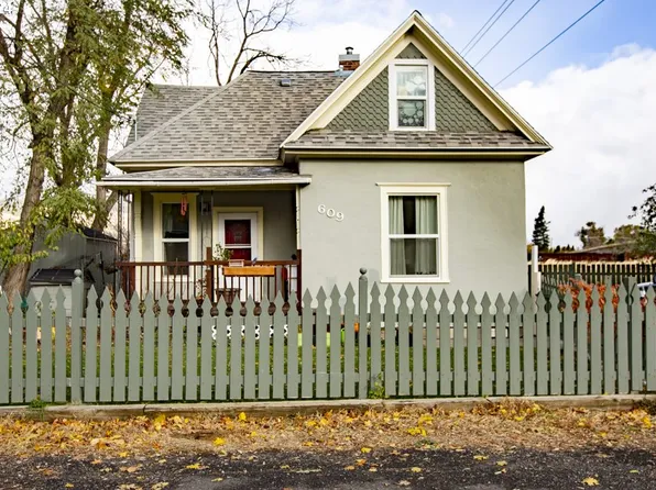 609 Palmer Ave, La Grande, OR 97850