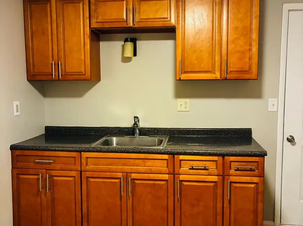 24 Wedgewood Drive Jewett City, 24 Wedgewood Dr APT F, Jewett City, CT 06351