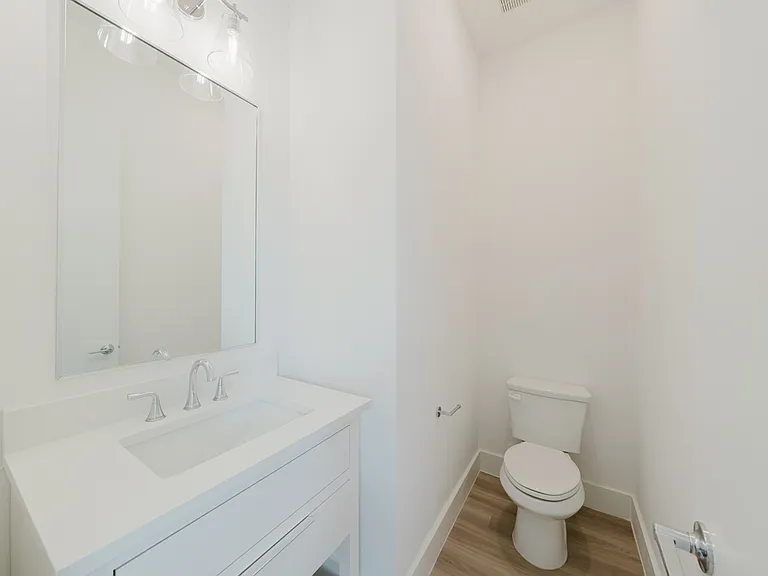 11661 Liberty Commons Ct — Photo 18