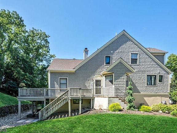 3rd image of 72 Tanager Ct