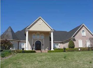 823 Durden Rd, Prattville, AL 36067