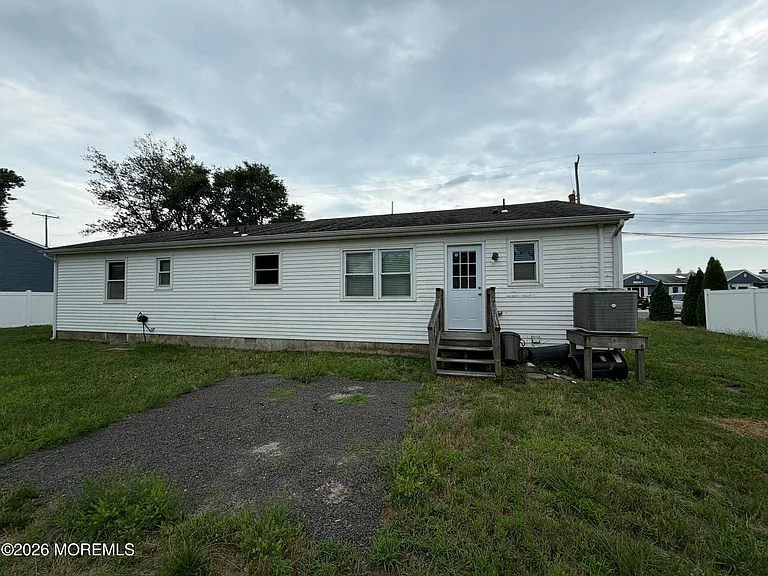 616 Bowsprit Point — Photo 16