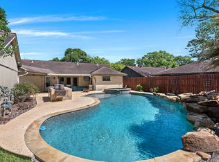 2206 Brooktree Dr, Houston, TX 77008