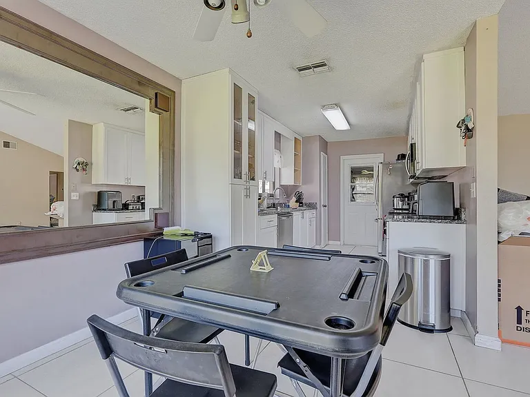 15846 Country Lake Dr — Photo 26