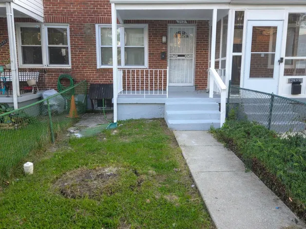 2921 Edgecombe Cir N, Baltimore, MD 21215
