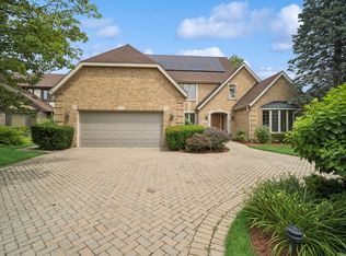 2750 Prince St, Northbrook, IL 60062