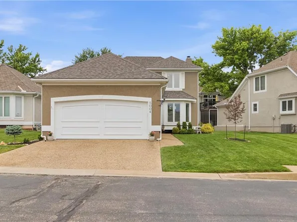5004 W 120th Pl, Overland Park, KS 66209