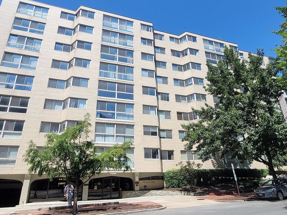 1st image of 922 24th St NW APT 716