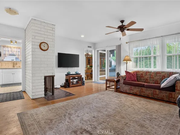 19148 Hart St, Reseda, CA 91335