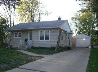 3508 Oak Grove Ave, Rockford, IL