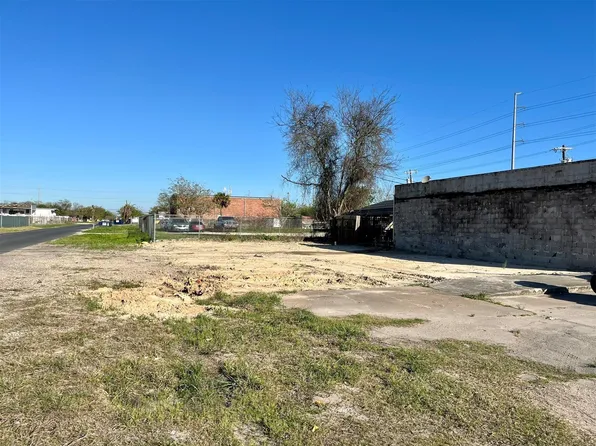 204 Highway 146 S Lot 11 & 12, Texas City, TX 77590