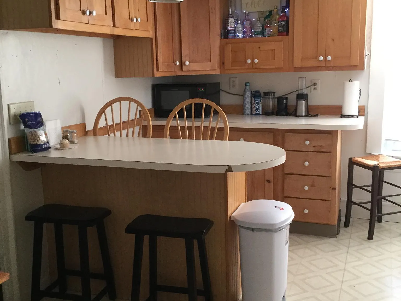 5 bed, 1500 sqft, $3,250 — Photo 4