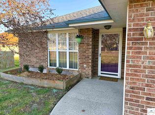 1004 Weschester Ct, Warrensburg, MO 64093