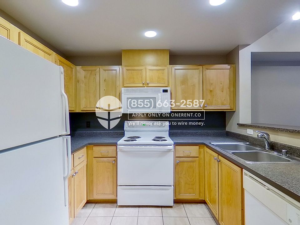 1st image of 16275 NE 85th St APT 203
