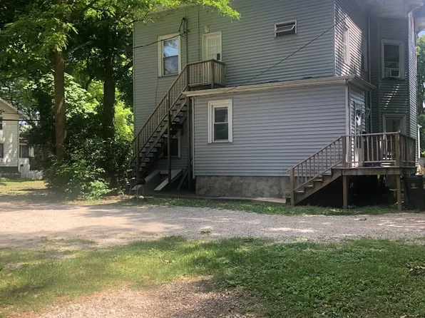 514 E. Douglas Street, 514 Douglas St APT B, Bloomington, IL 61701