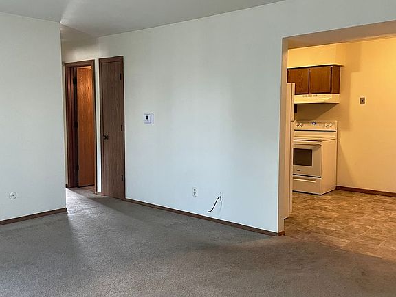 4th image of 5122 25th Avenue Ct #9