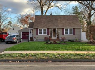 112 Brainard Rd, Enfield, CT 06082