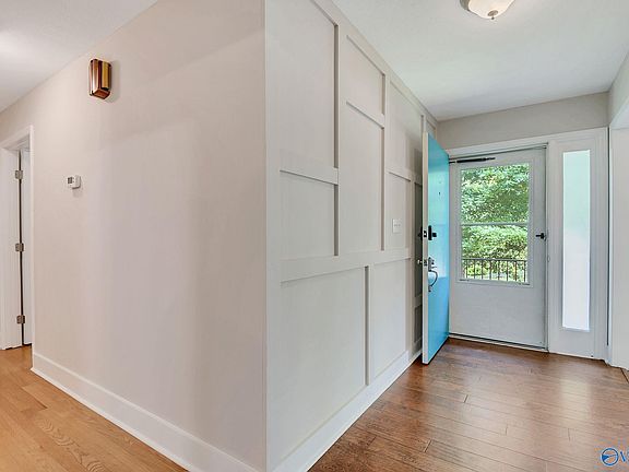 5th image of 7611 Peacock Dr SW