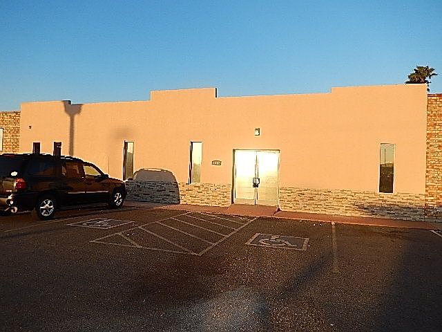 1st image of 4409 N 22nd St